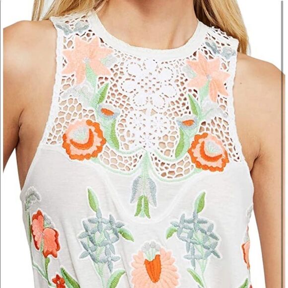 NWT Free People Flower Power Embroidered Tank Top - Picture 8 of 8